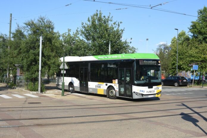 IVECO BUS realiza entrega de 134 CROSSWAY LOW ENTRY ELEC para operadores no sistema de mobilidade da Bélgica