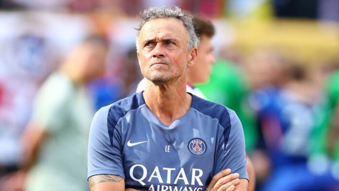 Luis Enrique, técnico do PSG, sofre acidente e passará por cirurgia