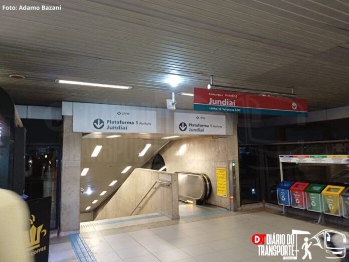 Mesmo com fim do Serviço 710, estações da linha 10-Turquesa ainda indicam Jundiaí como destino e confundem passageiros. CPTM fala que vai atualizar