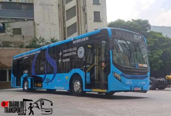 Nunes assina decreto para viabilizar ônibus a biometano em São Paulo