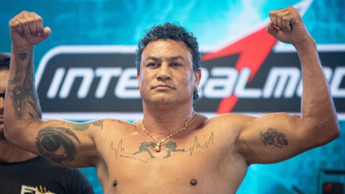 Popó promete nocaute contra Wanderlei Silva: 'Mão de pedra'