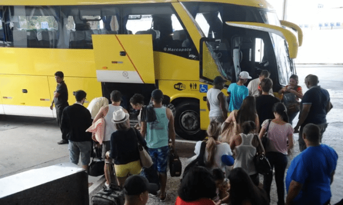 Projeto de Lei que prevê gratuidade para idosos em ônibus interestaduais tem aprovação da Comissão de Assuntos Econômicos; texto segue para análise na Câmara dos Deputados