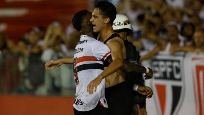 São Paulo encaminha renovação de contrato de Rodriguinho