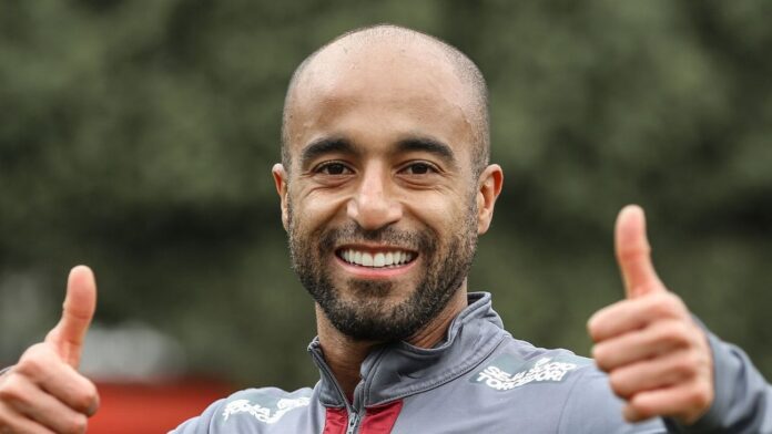 São Paulo trabalha para ter Lucas Moura em 'decisão' pela Libertadores