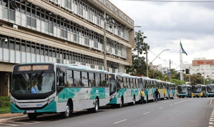 Uberlândia (MG) é contemplada com projeto para aquisição de 10 novos ônibus pelo Novo PAC Seleções