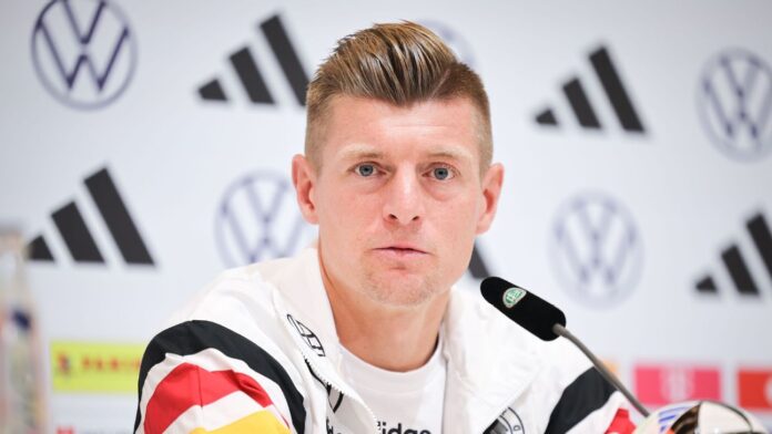 A 'porrada' de Kroos em geração da Alemanha que luta por vaga na Copa e o que assistir no Disney+