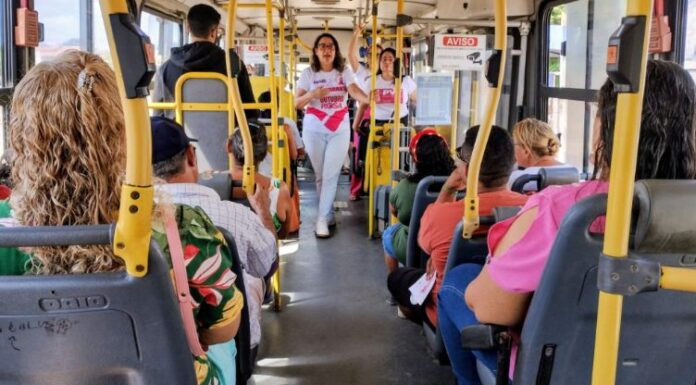 Ação leva conscientização sobre saúde da mulher aos ônibus de Mossoró (RN) 