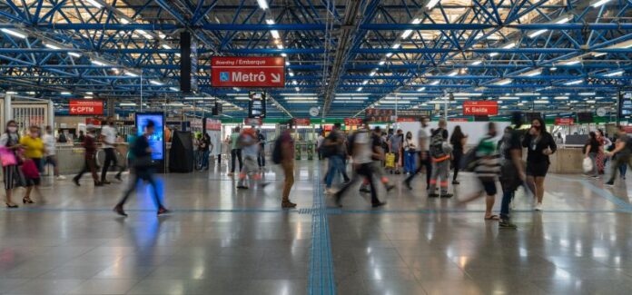 Estação Palmeiras-Barra Funda da CPTM recebe ação para cadastro em vagas de estágio nesta sexta-feira (03)