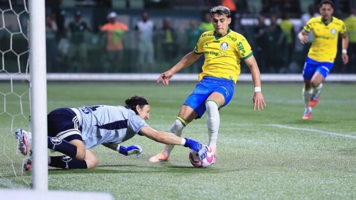 Falta em Cássio? O que diz a regra em lance Falta em Cássio? O que diz a regra em lance de gol anulado do Palmeiras que causou polêmica contra o Cruzeiro
