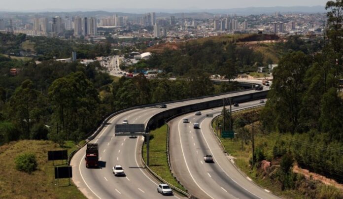 Governo de São Paulo anuncia obras na Rodovia Mogi-Dutra (SP-088) Governo de São Paulo anuncia obras na Rodovia Mogi-Dutra (SP-088) com duplicação, faixas adicionais e via marginal