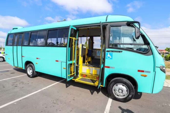 Manaus (AM) recebe primeira unidade do Volare Attack 8 Urbano Manaus (AM) recebe primeira unidade do Volare Attack 8 Urbano para transporte alternativo e que substituirá coletivos “Amarelinhos”