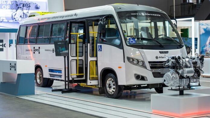 Marcopolo expõe micro-ônibus híbrido na Busworld Europa 2025