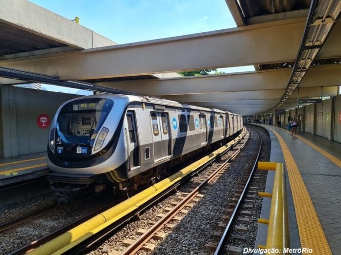 MetrôRio divulga esquema especial de operação para o fim de semana com show no Maracanã e feriado de Nossa Senhora Aparecida