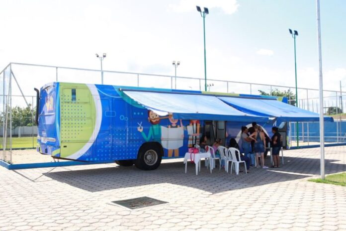Projeto “Ônibus Meu Ofício” inicia novas capacitações gratuitas no bairro Pequis em Uberlândia (MG) nesta segunda-feira (20)
