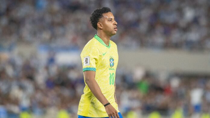 Rodrygo vê seleção de 2022 muito melhor do que a atual e diz que torcida não espera título da Copa: 'Todo mundo desconfia'