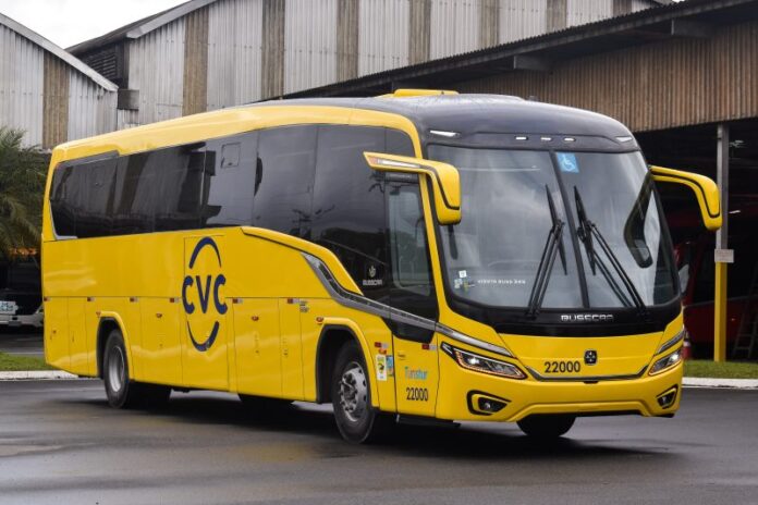 Turistur amplia frota com novo ônibus BUSSCAR Vissta Buss 345