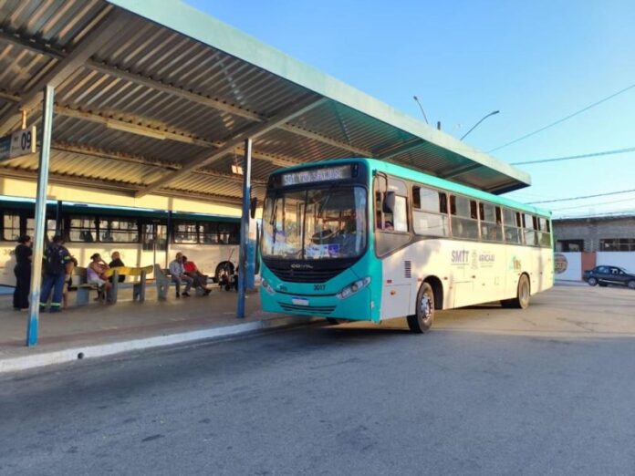 Aracaju (SE) amplia atendimento da linha 501 para moradores do bairro Areia Branca
