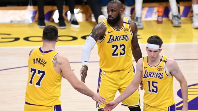As 'novas' estrelas que Lakers acharam nas ausências de LeBron e Doncic e o que assistir no Disney+