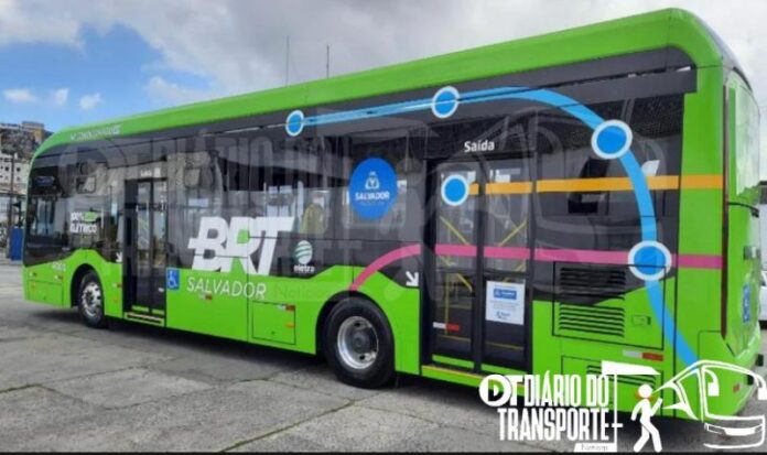 BRT com ônibus elétricos em Salvador ajuda capital baiana a receber reconhecimento internacional e prefeitura negocia com Banco Mundial mais 100 coletivos a eletricidade