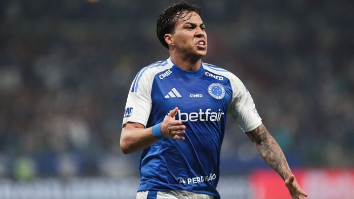 Cruzeiro atropela Corinthians com show de Kaio Jorge e garante vaga na fase de grupos da Libertadores