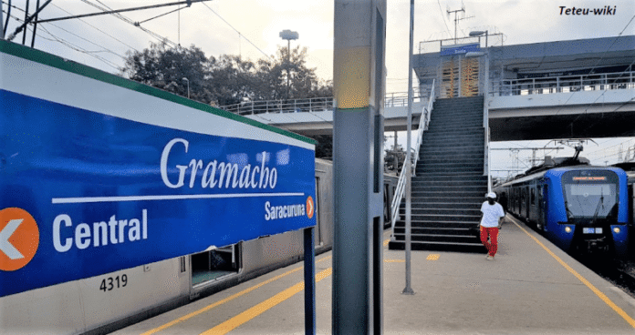 Falha no sistema de energia interrompe circulação de trens entre Gramacho e Saracuruna da SuperVia no Rio de Janeiro nesta segunda-feira (24)