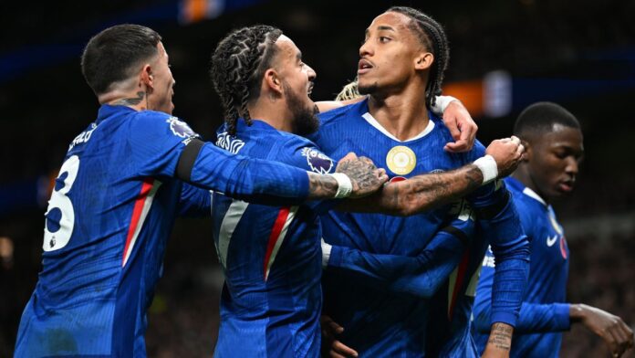 João Pedro marca, Chelsea vence Tottenham em clássico com 'cara de Libertadores' e entra no G4