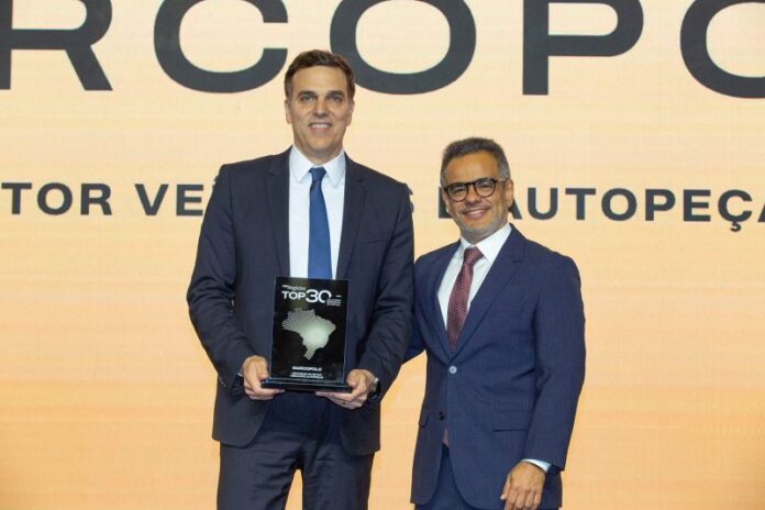 Marcopolo é eleita melhor empresa do setor de Veículos e Autopeças no TOP 30 – Melhores Empresas do Brasil, da VEJA NEGÓCIOS