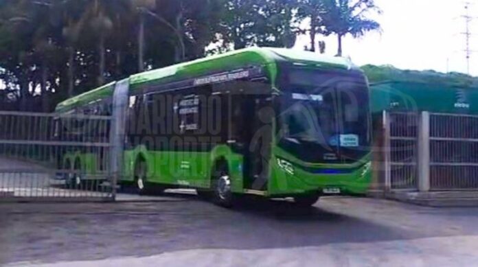 Novo chassi superarticulado Eletra com motor inédito da WEG já foi encarroçado e ônibus elétrico que é novidade para São Paulo já roda em testes
