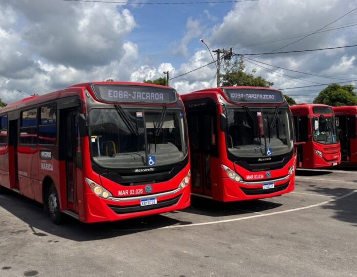 Prefeitura de Maricá (RJ) anuncia mudanças na circulação dos ônibus Vermelhinhos para atender público do Natal Brasilidade 2025