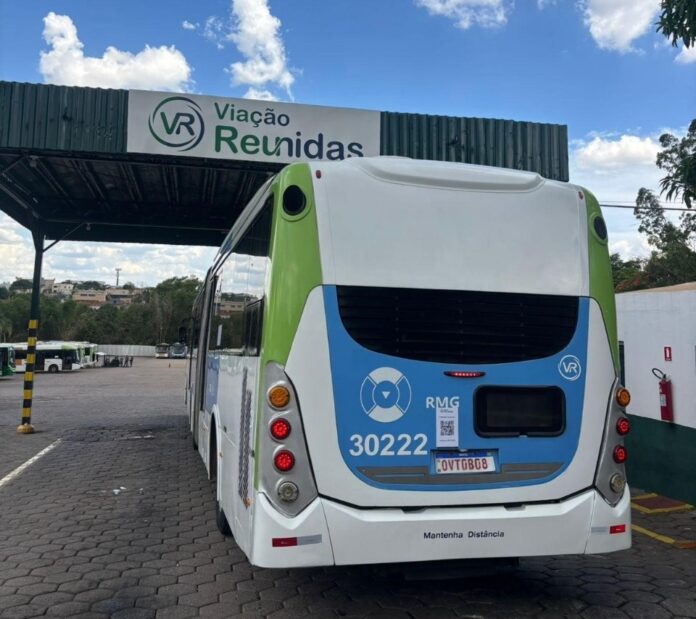 Reunidas, operadora do transporte metropolitano de Goiânia, testa QR Codes em ônibus para divulgar vagas de emprego