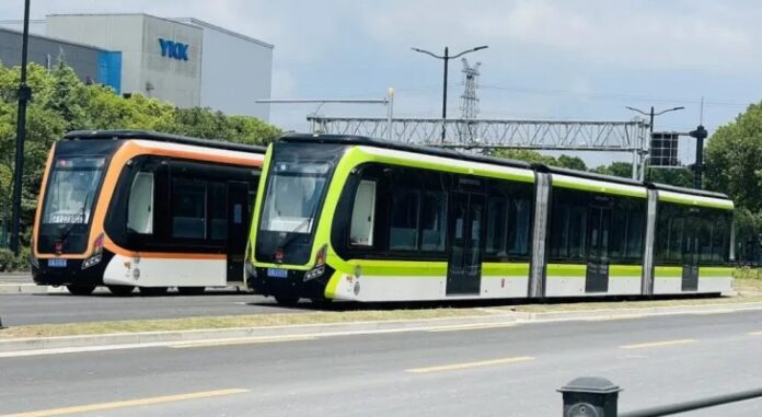 Sancionada lei que autoriza prefeitura do Rio de Janeiro a trocar ônibus do BRT por VLT ou VLP