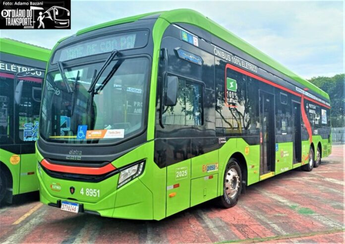 Tarifa-zero em todo o Brasil custaria R$ 78 bilhões por ano e empresas com mais de nove funcionários bancariam gratuidade para todos os passageiros, aponta estudo inédito