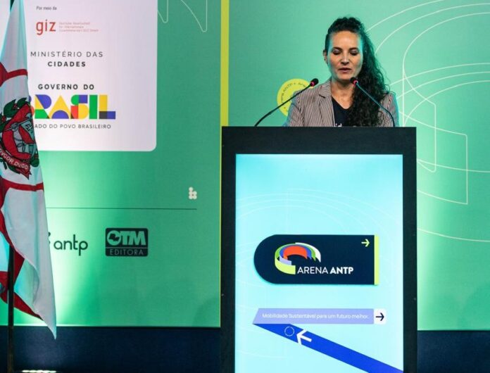 projetos Bonde Cultural e Escola Ativa levam mobilidade, arte e cidadania às escolas de São Paulo