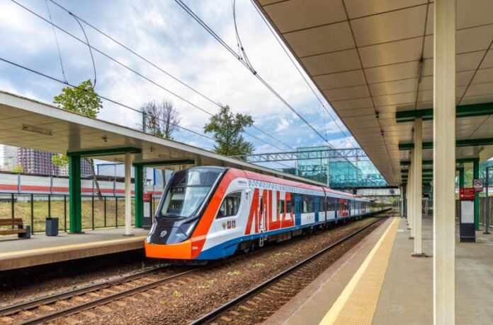 rede sobre trilhos supera 1,6 bilhão de viagens