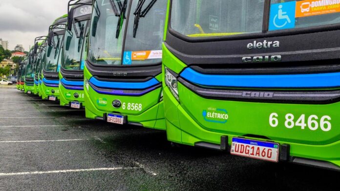 A2 Transportes destaca 42 ônibus elétricos em apresentação de frota com 140 veículos em São Paulo
