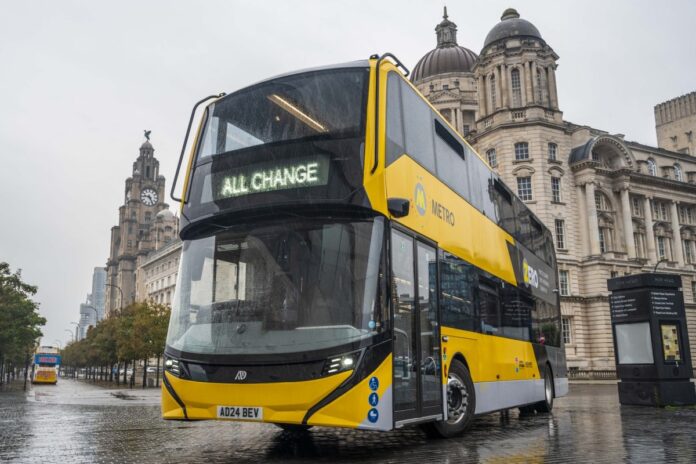 Investimento recorde de 1,6 bilhão de libras vai transformar ônibus na Região Metropolitana de Liverpool, Inglaterra