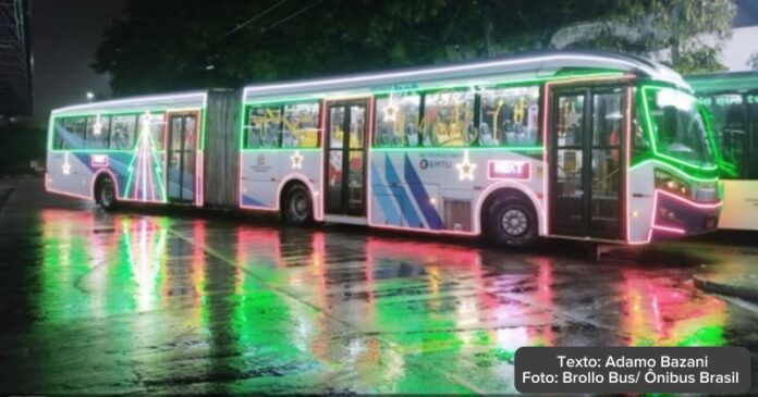 Além de Papai Noel dirigindo e muitas luzes, ônibus natalinos do Corredor ABD têm viagem com músicas natalinas dentro