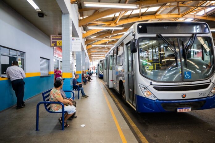 Apucarana (PR) autoriza reajuste de 8,3% na tarifa do transporte coletivo a partir de domingo (14)