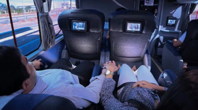 “Enquanto aviões da LATAM restringem banheiro para ‘classe superior’, setor rodoviário amplia conforto e atrai passageiro”, diz consultor