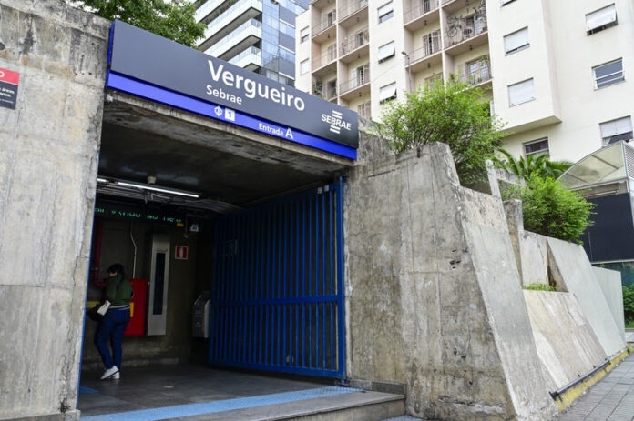 Estação da Linha 1-Azul do Metrô passa a se chamar Vergueiro Sebrae
