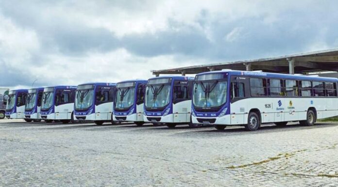 Fiscalização identifica irregularidade e retém onze ônibus novos em operação da Sefaz no Sergipe