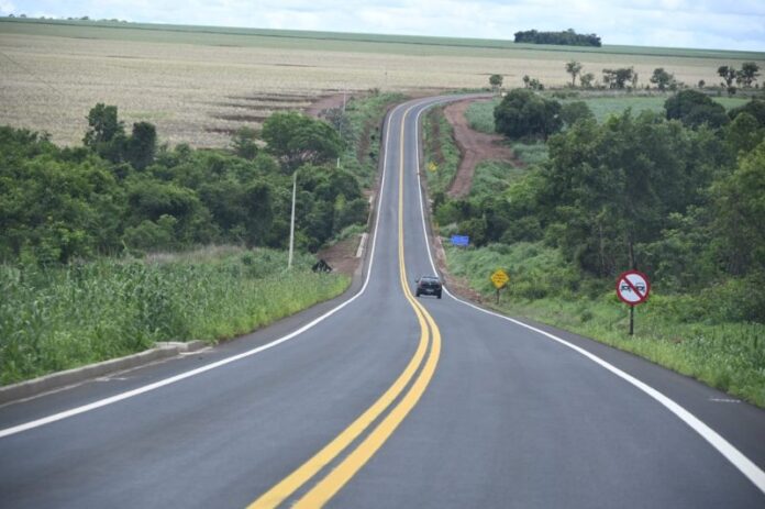 GO-184 tem 91,4 km restaurados entre Itumirim e o trevo para Cassilândia (MS)