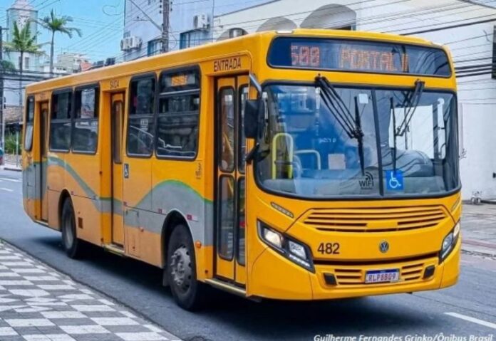 Itajaí (SC) passa a cobrar tarifa de R$ 1 no transporte coletivo aos domingos e feriados