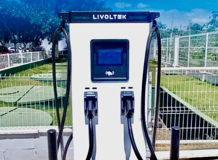 Livoltek instala carregador ultrarrápido de 120 kW em concessionária Codive, em Campinas