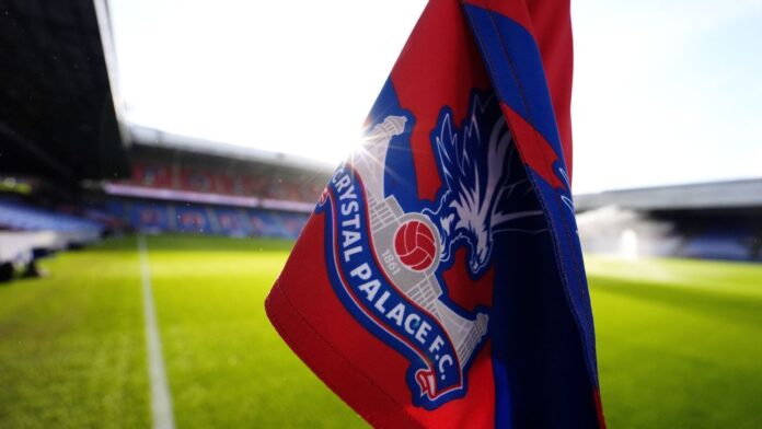 O trio de milhões que pode ajudar time inglês a fechar contas no azul e o que assistir no Disney+