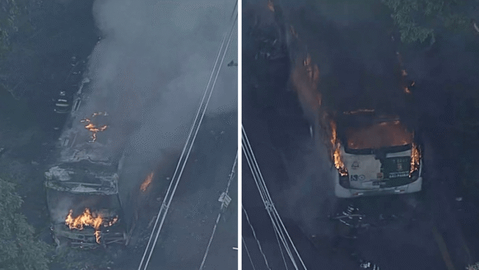 Ônibus da Transunião sofre pane elétrica e é consumido por incêndio no Parque do Carmo, Zona Leste de SP, na manhã desta segunda (08)
