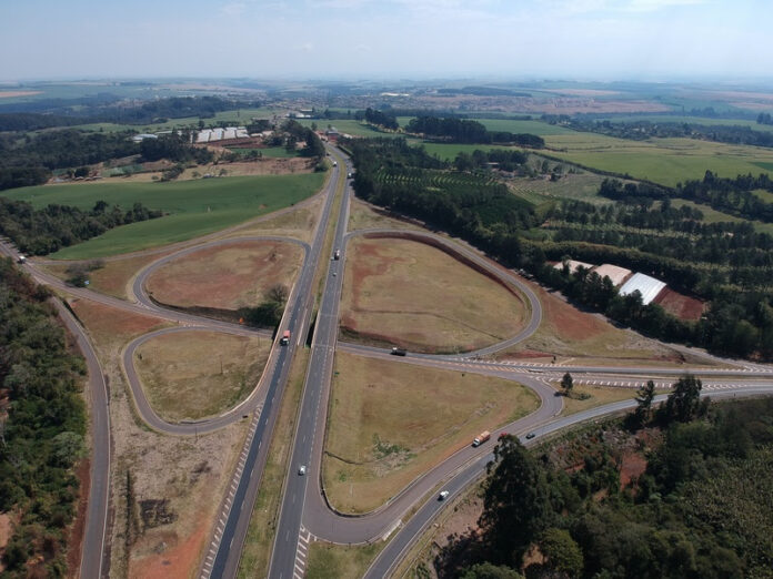 PRVias estima salto de 61% no tráfego rodoviário durante festas de fim de ano