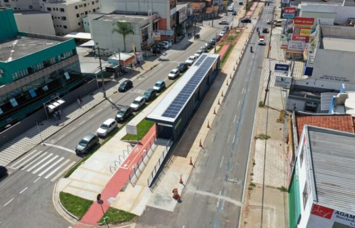 Sorocaba (SP) vai proibir circulação de motocicletas nos corredores do BRT a partir de janeiro de 2026