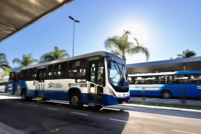 Transporte coletivo de Florianópolis (SC) será gratuito em oito domingos durante o verão