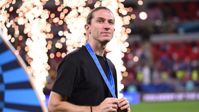 Zico torce por renovação de Filipe Luís com Flamengo e revela conversa com técnico: 'Dei uma bronca'